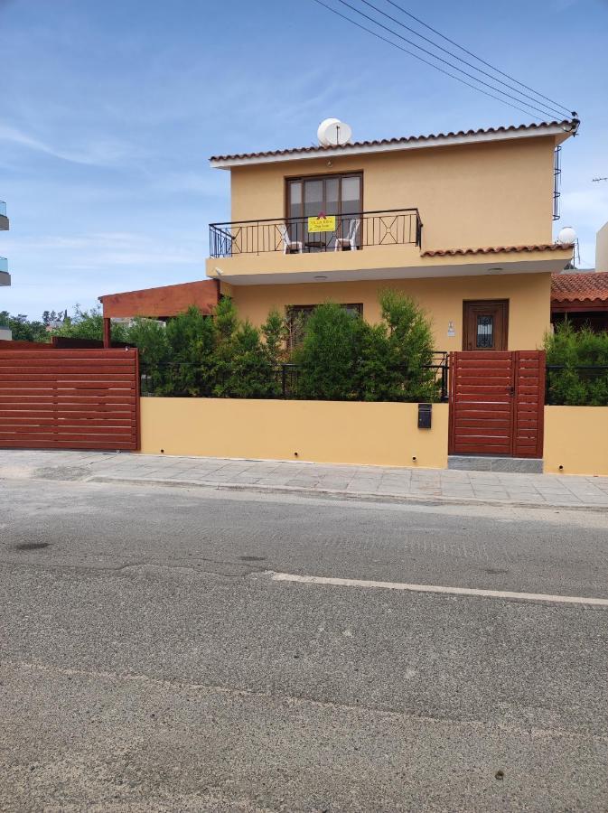 Villa Rina Paphos Exterior foto