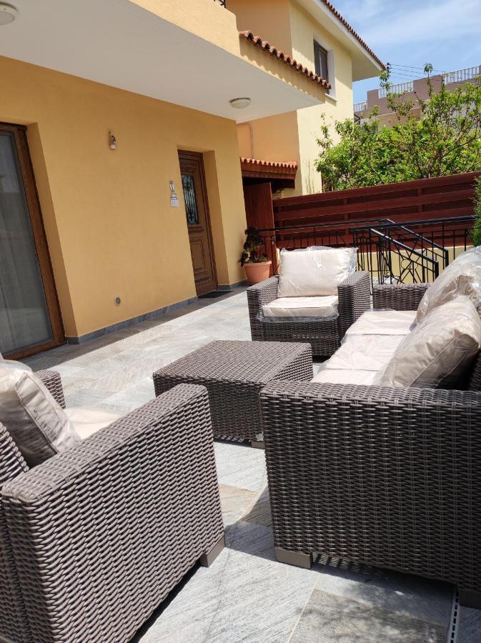 Villa Rina Paphos Exterior foto