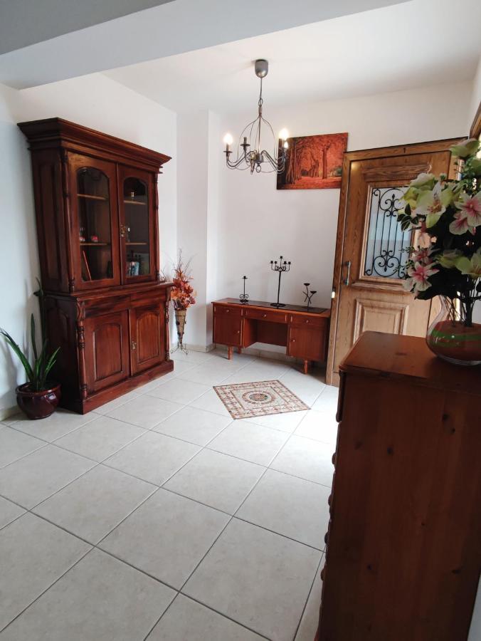 Villa Rina Paphos Exterior foto