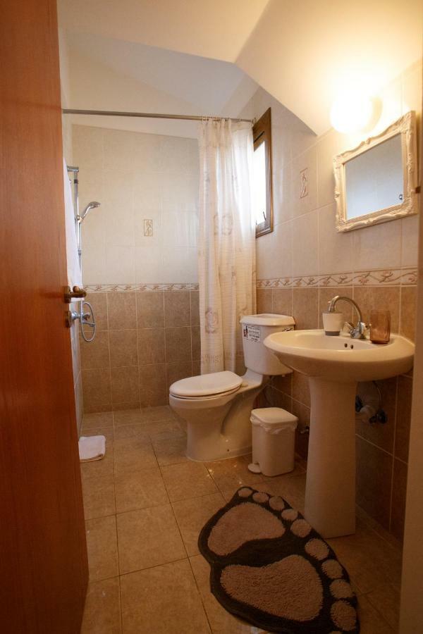 Villa Rina Paphos Exterior foto